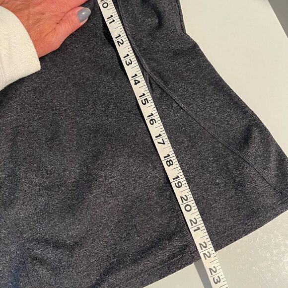 Athleta charcoal gray athletic tank top - S - 🙂3/$15 - Picture 6 of 9